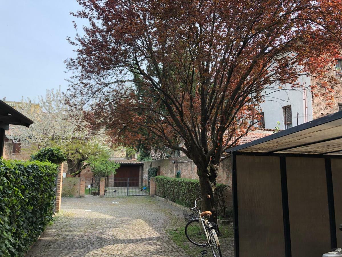 Un Piccolo Rifugio A Pochi Passi Dal Duomo Apartman Ferrara Kültér fotó