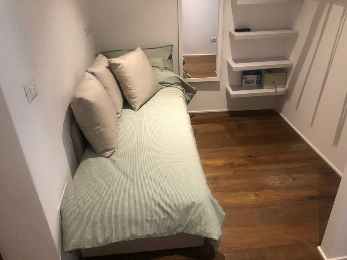 Un Piccolo Rifugio A Pochi Passi Dal Duomo Apartman Ferrara Kültér fotó